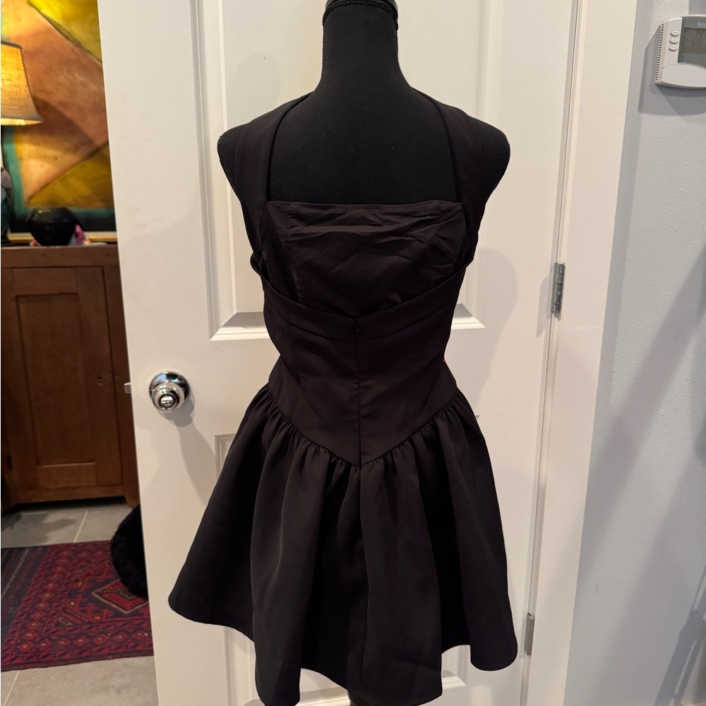 Black Pleated Halter Mini Dress - Picture 4 of 6